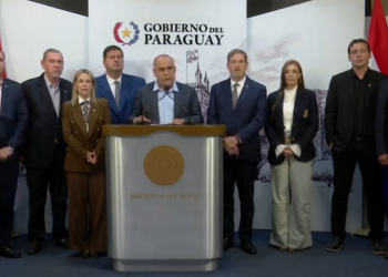 Honor Colorado aprueba y ve con buenos ojos pedido de permiso de Hernán Rivas