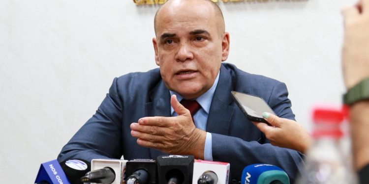 Basilio Núñez responde a Leite y defiende gestión del Gobierno