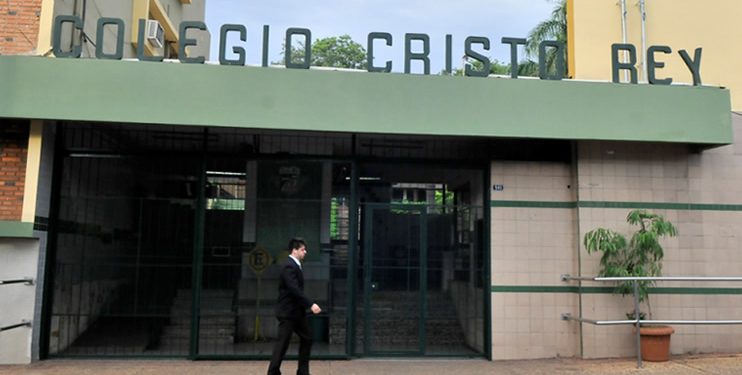 Colegio Cristo Rey suspende clases hoy y mañana por amenaza digital