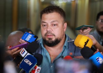 Caso Hernán Rivas: «Una eventual pérdida de investidura va a entrar en discusión», adelanta senador colorado