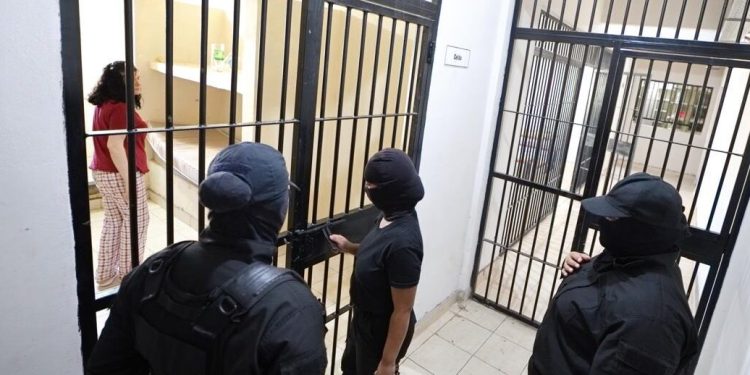 Defensa de Dalia López solicita autorización para ingreso de médico particular a prisión