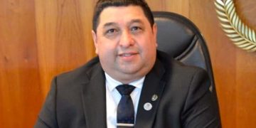 Fiscal fallece tras vuelco sobre la ruta PY02 en Alto Paraná