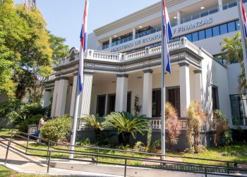 Farmacéuticos esperanzados con nuevo ministro el cual ha tomado una «pelota tatá» de deudas