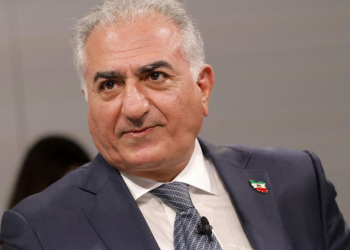 Líder opositor iraní advierte: abandonar el poder o enfrentar la destrucción total