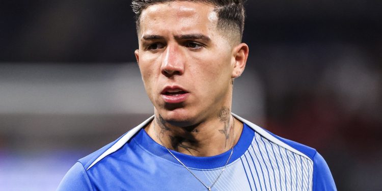 Chelsea sanciona a Enzo Fernández por decir que le gustaría vivir en Madrid