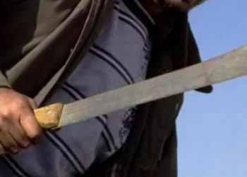 Uganda: hombre irrumpe en una guardería y mata a machetazos a 4 niños