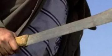 Uganda: hombre irrumpe en una guardería y mata a machetazos a 4 niños