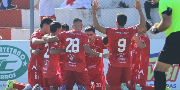 General Caballero JLM y 12 de Junio VH punteros en la Intermedia