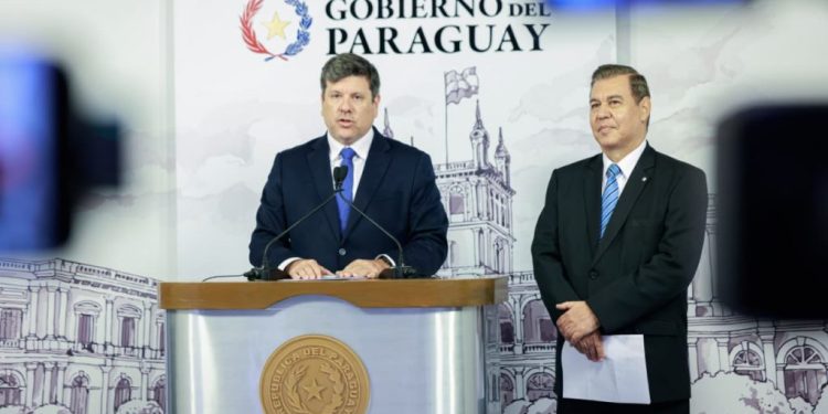 Jacinto Santa María es nuevo ministro de la SENATUR