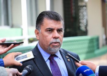 Julio Borba renunció a la posibilidad de integrar el Senado