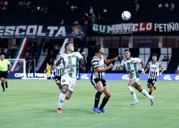 Duelo de necesitados en Santísima Trinidad