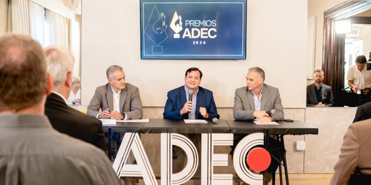 Invitan a empresas y emprendedores a postularse a los Premios ADEC 2026