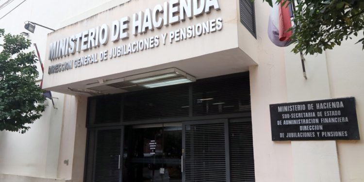 Advierten sobre futuro de la Caja Fiscal si no se soluciona el déficit