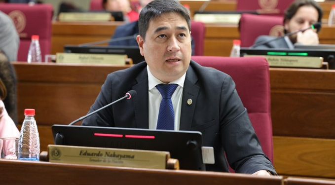 Nakayama critica gestiones del Gobierno y el Ministerio Público