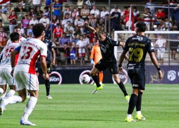 Duelo de alto voltaje en el Defensores