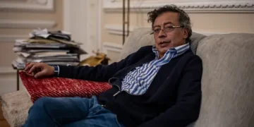 Lamentan la pérdida del grado de inversión en Colombia por la alta inseguridad tributaria y jurídica