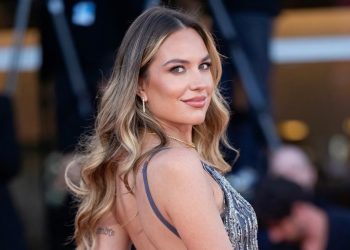 Profanaron tumba de una modelo italiana y robaron su cabeza