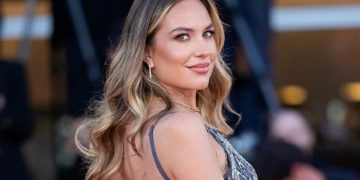 Profanaron tumba de una modelo italiana y robaron su cabeza