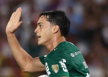 Sosa al rescate en Colombia: Palmeiras empató gracias a su ingreso