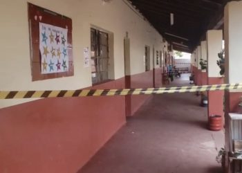 Inhabilitan aulas en mal estado en escuelas de Concepción por riesgo de derrumbe