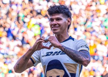 Tremendo torneo de Robert Morales con Pumas en México