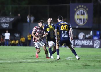 Trinidense deja los puntos en casa ante San Lorenzo