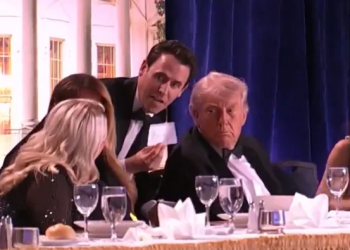 Servicio Secreto evacúa a Trump tras presuntos disparos en cena de corresponsales