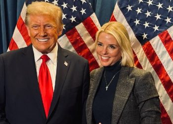 Trump destituyó a fiscal general tras el «Caso Epstein»