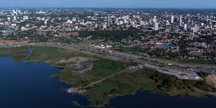 Banco Mundial destaca reducción de la pobreza en Paraguay y crecimiento sostenido en las últimas dos décadas