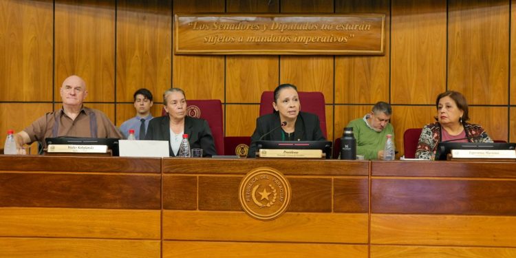 Proponen cambiar criterios para fijar el salario mínimo en Paraguay