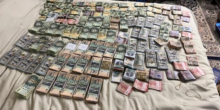 Importante cantidad de dinero decomisada tras detención de Dalia López