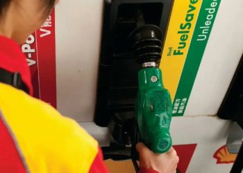 Francia: 12% de gasolineras con faltantes de combustible