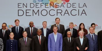 Sánchez reúne a líderes progresistas en Barcelona para defender el orden multilateral