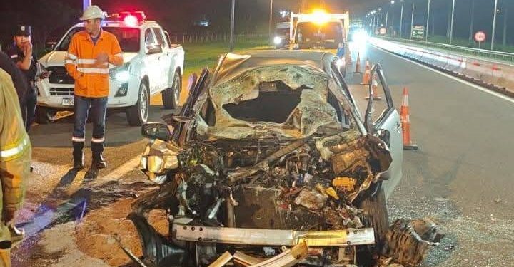 Subcomisario pierde la vida en violento choque contra la parte trasera de un camión