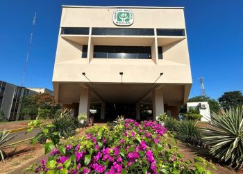 Hospital Nacional bajo la lupa: operaba solo hasta el mediodía, según Salud