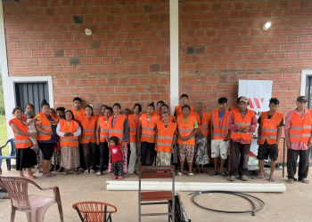 Ruta PY05: capacitación en plomería abre nuevas oportunidades para pobladores de Sawhoyamaxa