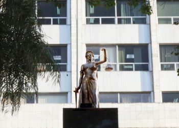 IA en la Justicia: Corte fija límites y reafirma el rol de los jueces humanos