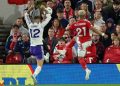 Chris Wood da el triunfo al Forest ante el Villa