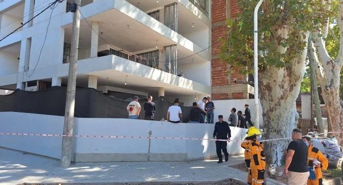 Horror en Argentina: hallan a albañil muerto y oculto en una pared