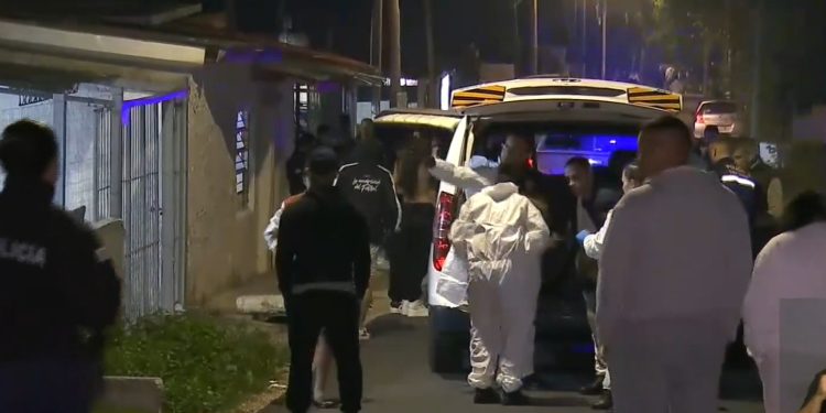 Un policía mató a su pareja y a sus suegros; luego se quitó la vida