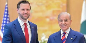 Funcionarios de EE.UU e Irán llegan a Pakistán para conversaciones de paz