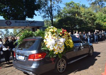 Último adiós a fiscal fallecido en accidente de tránsito
