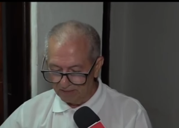 Hombre negó acoso y atribuyó el malentendido a su condición médica