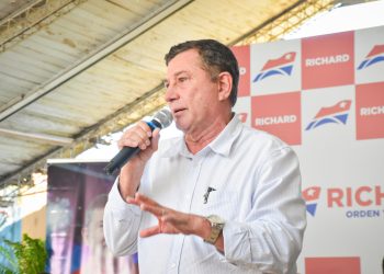 Pettengill: «no tengo dueño, mi candidatura depende de la gente»