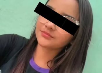 Una joven de 16 años se electrocutó cuando se planchaba el pelo