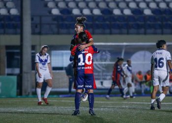 Cerro Porteño vence a Ameliano y se coloca a uno del puntero