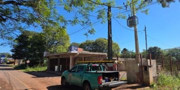 ANDE detectó fraude eléctrico en una hielera y un mini supermercado
