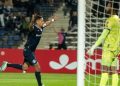 Arce on fire: hat-trick y locura total en Independiente Rivadavia