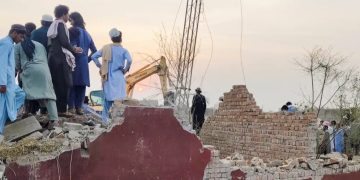 Atentado contra puesto policial deja 14 fallecidos en Pakistán