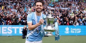 Bernardo Silva acepta rebajarse el sueldo para perseguir su sueño de jugar en el Barcelona